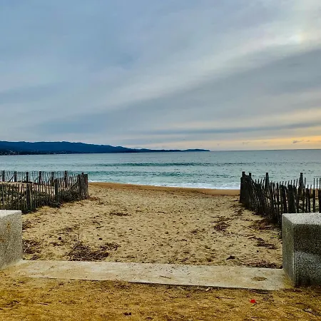 T2 Ajaccio Vue *